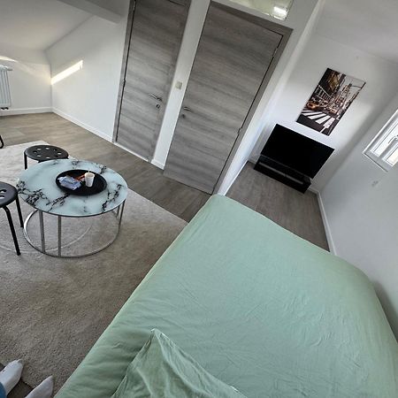 Qozyroom Machelen Exteriör bild